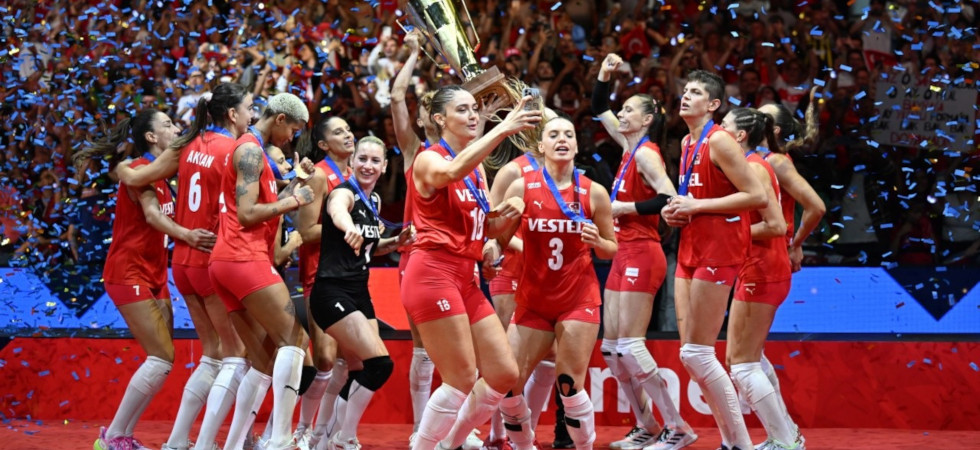 터키 여자배구팀, 유럽선수권 우승